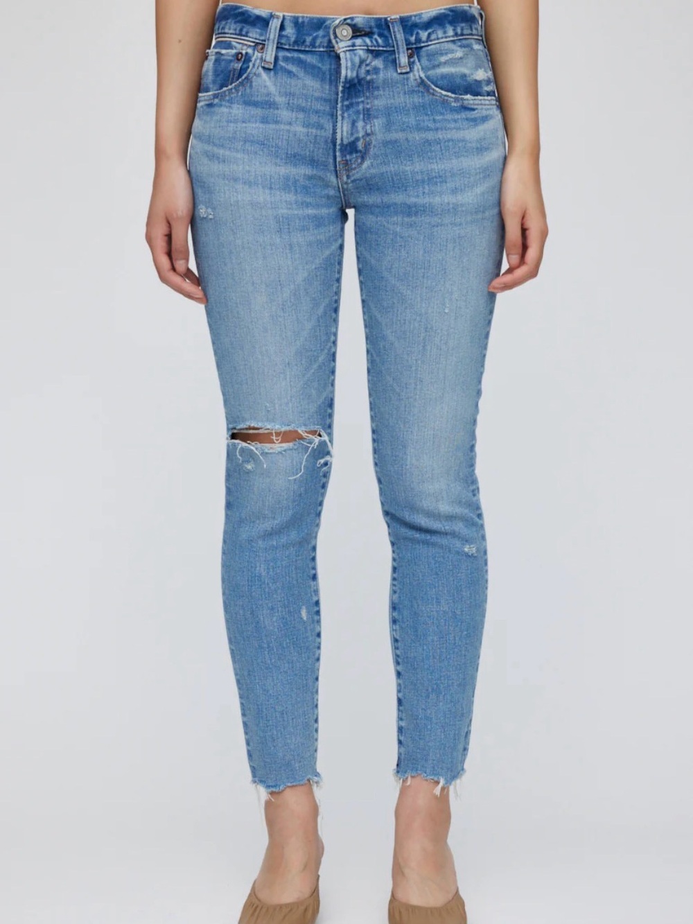 Moussy Vintage low mid rise distressed Skinny Jeans women’s size 29 nwt